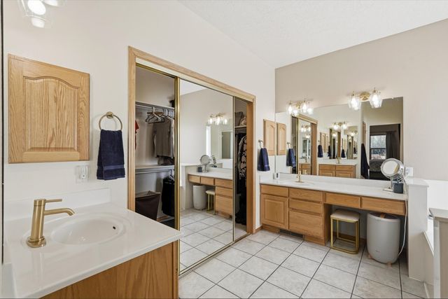 9812 Karak Road NE, Albuquerque, NM 87122