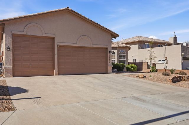 9812 Karak Road NE, Albuquerque, NM 87122