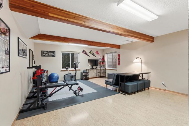 9812 Karak Road NE, Albuquerque, NM 87122