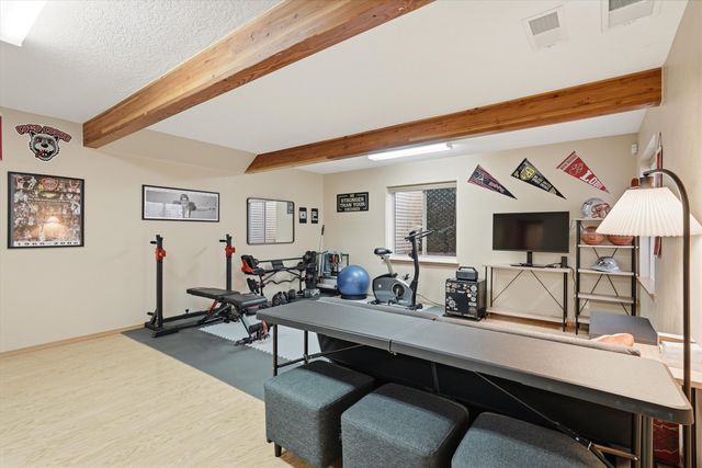 9812 Karak Road NE, Albuquerque, NM 87122