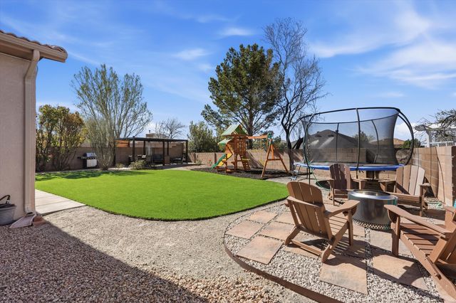 9812 Karak Road NE, Albuquerque, NM 87122