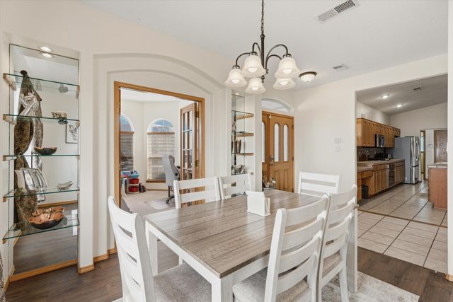 9812 Karak Road NE, Albuquerque, NM 87122