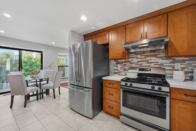 2789 Sierra Village Court, San Jose, CA 95132