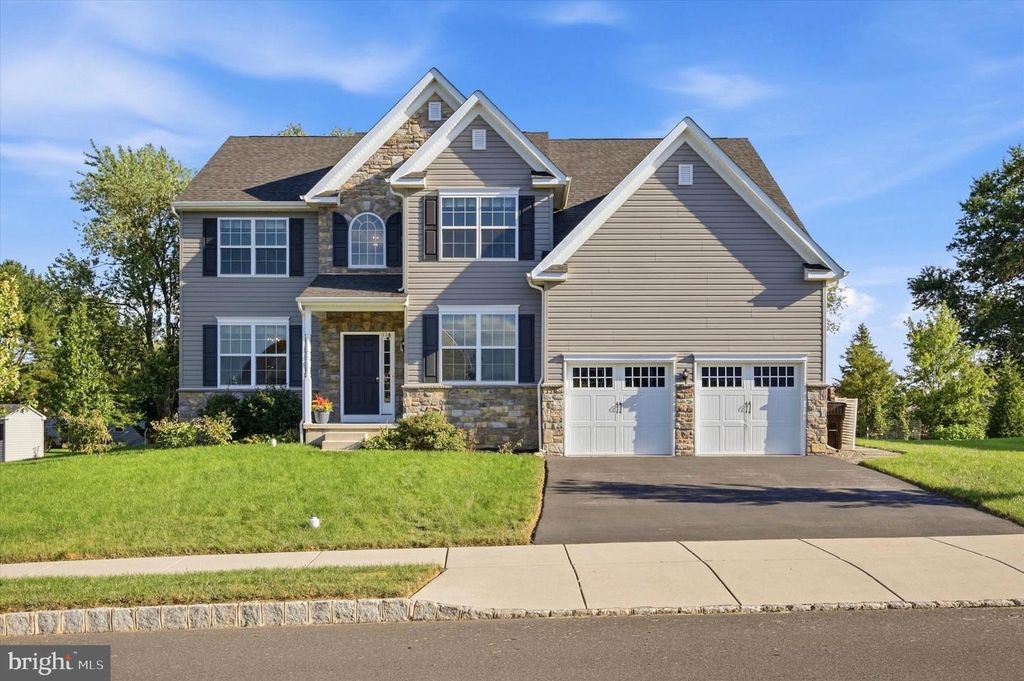 114 MARKLEY FARM CIR #LOT 8, West Norriton, PA 19403 — photo 2