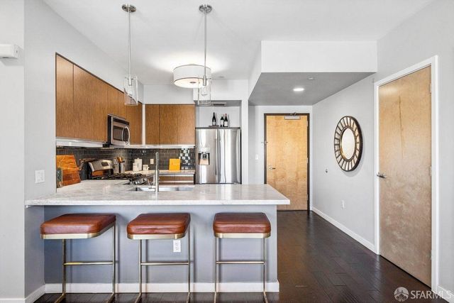 5900 3rd Street 2406, San Francisco, CA 94124