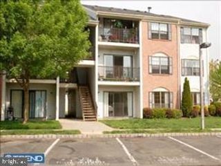 27 MENDREY CT, Trenton, NJ 08648