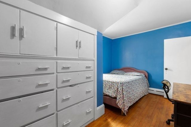 26 W Elm Ter, Brockton, MA 02301
