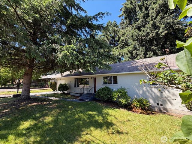1235 Warner Street NE, Olympia, WA 98516