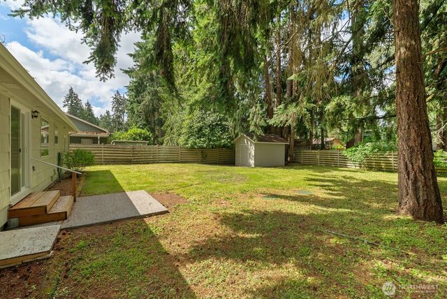 1235 Warner Street NE, Olympia, WA 98516