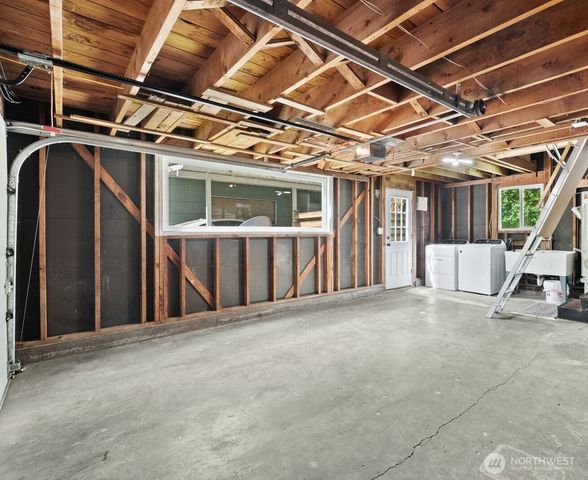 1235 Warner Street NE, Olympia, WA 98516