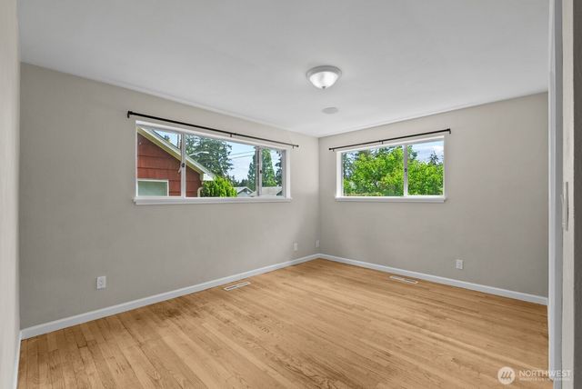 1235 Warner Street NE, Olympia, WA 98516