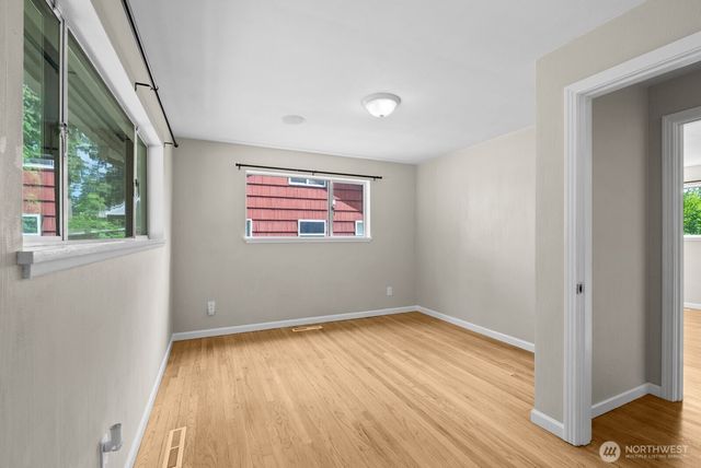 1235 Warner Street NE, Olympia, WA 98516