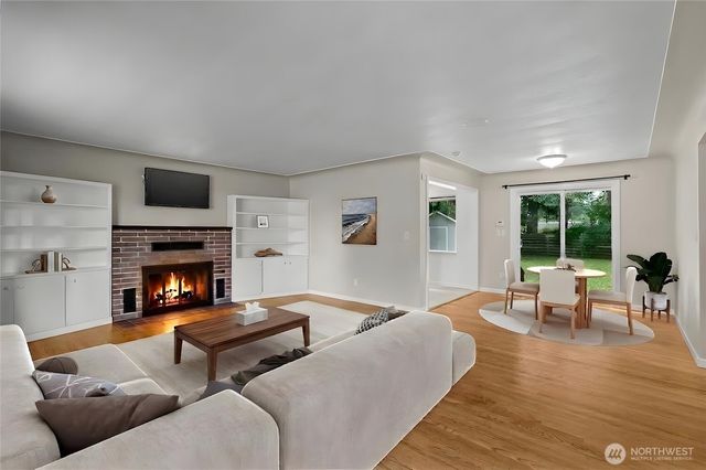 1235 Warner Street NE, Olympia, WA 98516