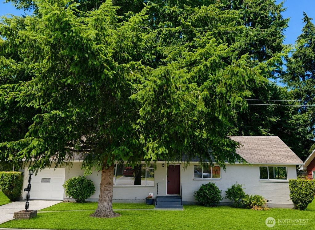 1235 Warner Street NE, Olympia, WA 98516
