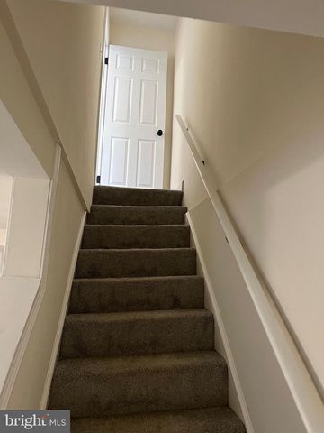 79 ELMIRA ST SW, Washington, DC 20032