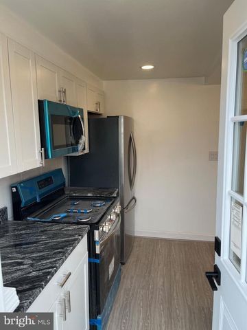 79 ELMIRA ST SW, Washington, DC 20032