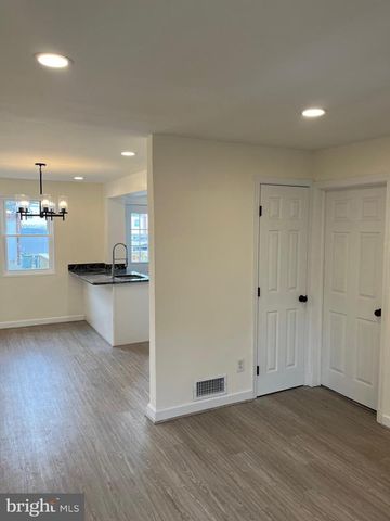 79 ELMIRA ST SW, Washington, DC 20032