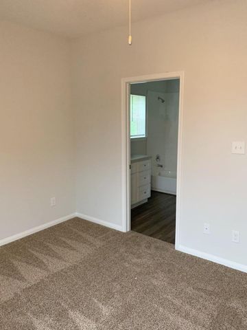 9026 Everglade B, Houston, TX 77078
