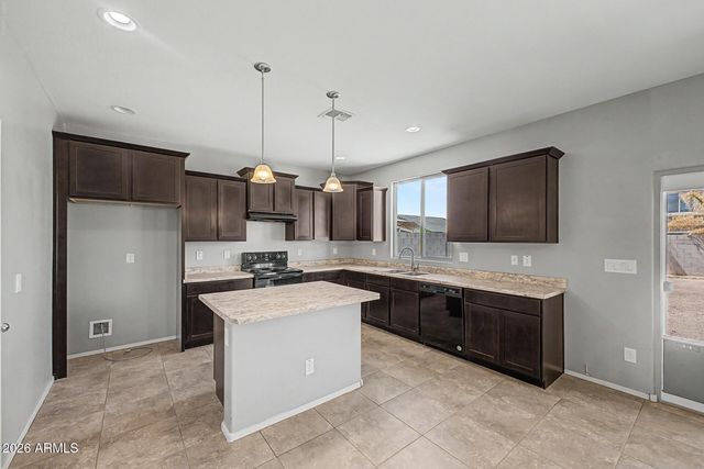 8510 N 61st Drive, Glendale, AZ 85302