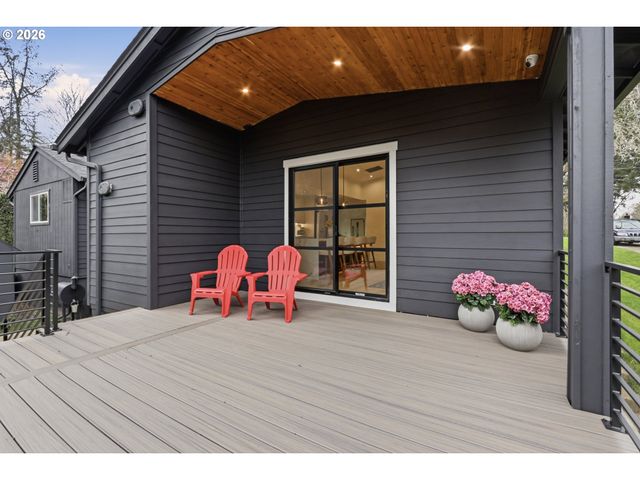 10000 Sw 25TH Ave, Portland, OR 97219