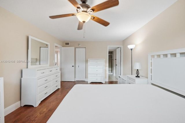 8826 W Mcnab Rd 304, Tamarac, FL 33321