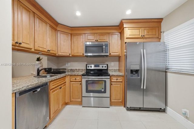 8826 W Mcnab Rd 304, Tamarac, FL 33321