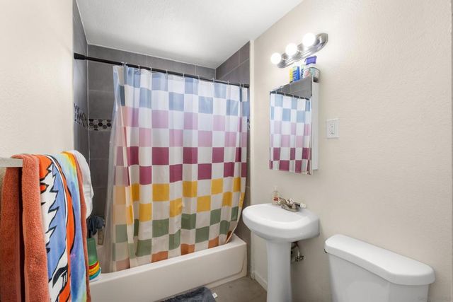 830 834 11th St, Imperial Beach, CA 91932