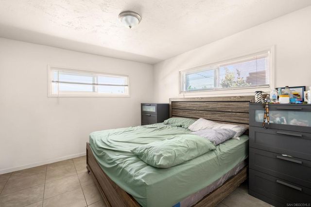 830 834 11th St, Imperial Beach, CA 91932