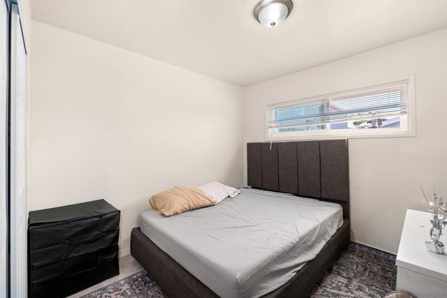 830 834 11th St, Imperial Beach, CA 91932
