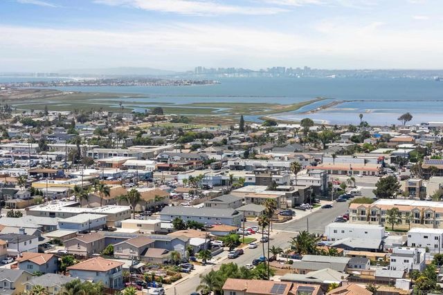 830 834 11th St, Imperial Beach, CA 91932