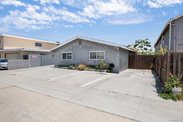 830 834 11th St, Imperial Beach, CA 91932