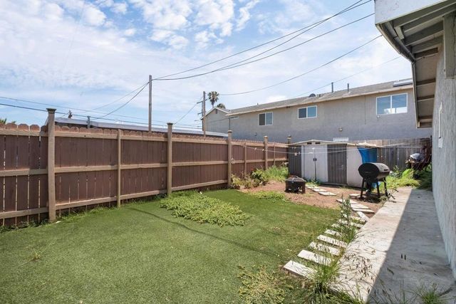 830 834 11th St, Imperial Beach, CA 91932
