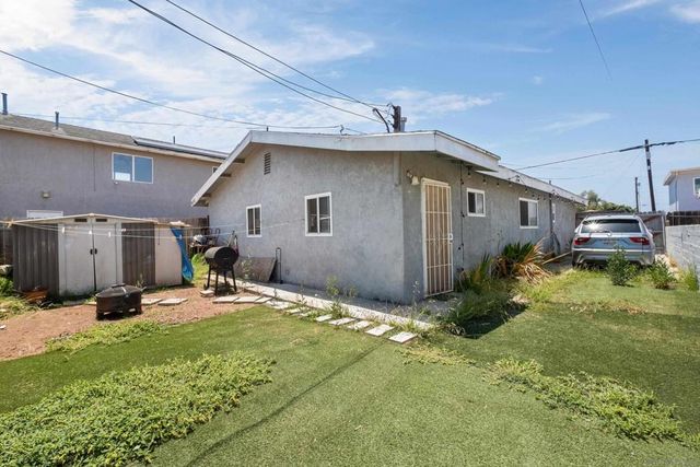 830 834 11th St, Imperial Beach, CA 91932