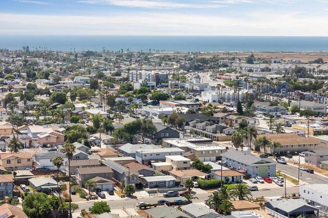 830 834 11th St, Imperial Beach, CA 91932