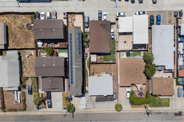 830 834 11th St, Imperial Beach, CA 91932