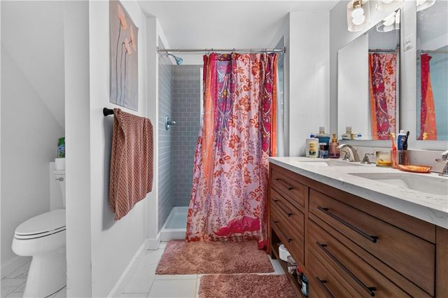 609 E 92nd Terrace, Kansas City, MO 64131