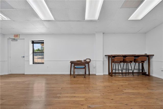 609 E 92nd Terrace, Kansas City, MO 64131