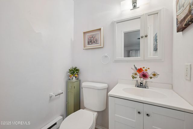 4 Minnesota Avenue, Whiting, NJ 08759