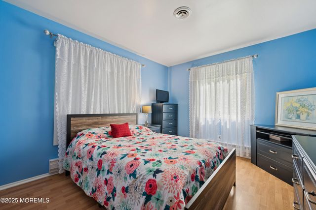 4 Minnesota Avenue, Whiting, NJ 08759