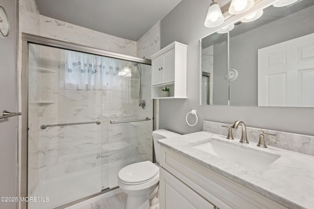 4 Minnesota Avenue, Whiting, NJ 08759