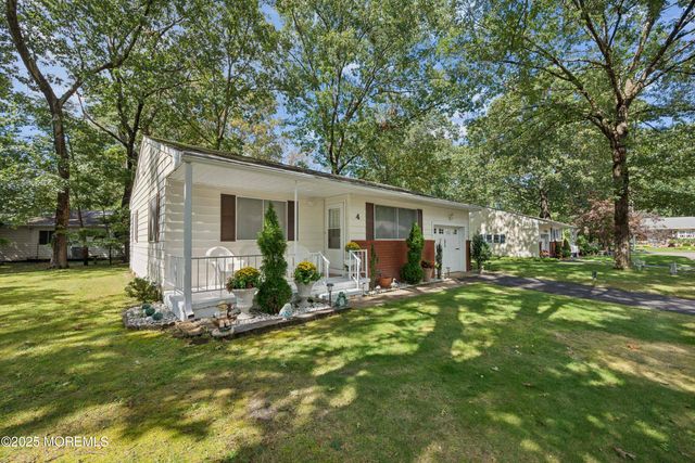 4 Minnesota Avenue, Whiting, NJ 08759