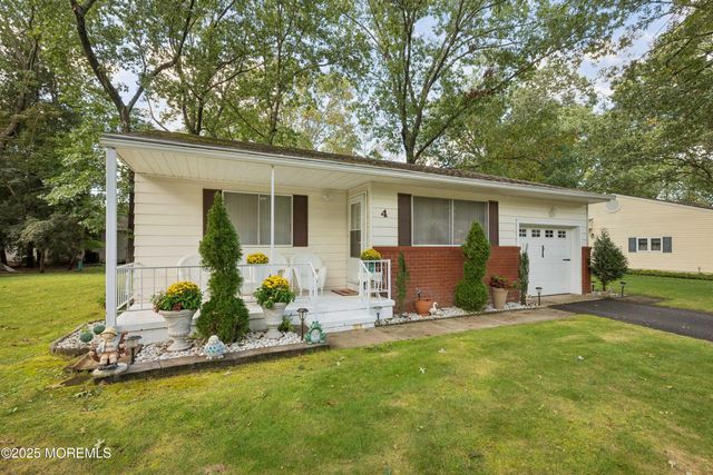 4 Minnesota Avenue, Whiting, NJ 08759