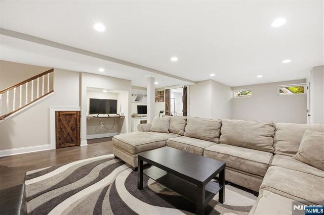117 Wilmore Road, Little Falls, NJ 07424