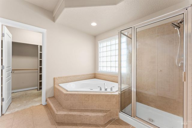 1428 S Island Glenn Way, Eagle, ID 83616