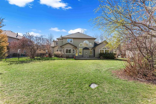 1428 S Island Glenn Way, Eagle, ID 83616