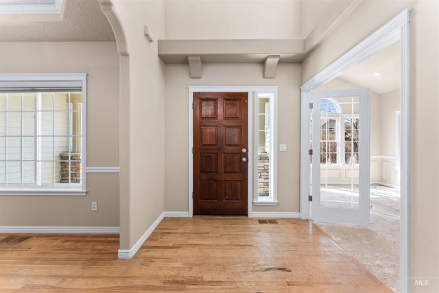 1428 S Island Glenn Way, Eagle, ID 83616