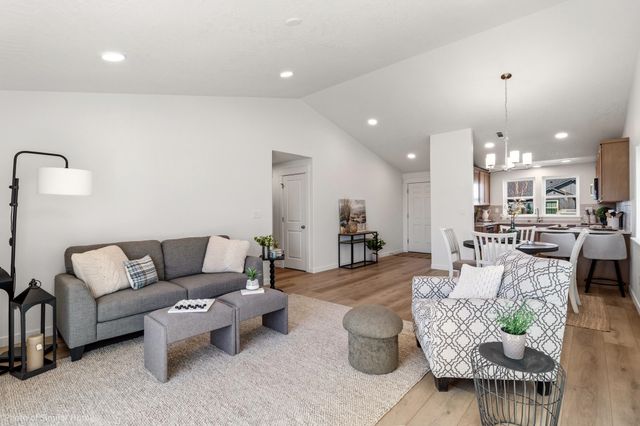 313 Apple Tree Ct, Cheney, WA 99004