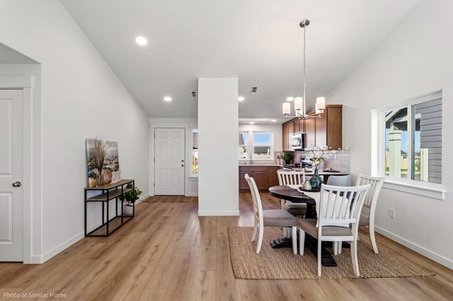 313 Apple Tree Ct, Cheney, WA 99004