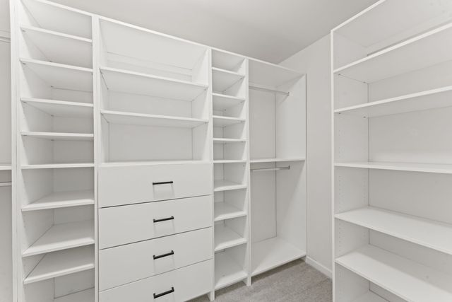 2207 Ambergate Dr, Murfreesboro, TN 37127