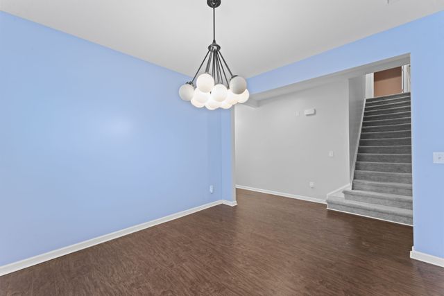 2207 Ambergate Dr, Murfreesboro, TN 37127